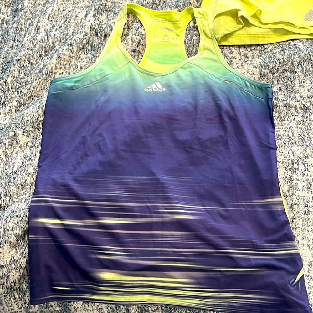 Adidas climalite tank size l.